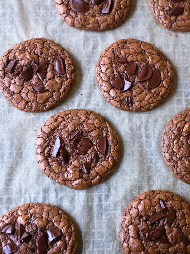 Aran Goyoaga's Chocolate Rye Crinkle Cookies