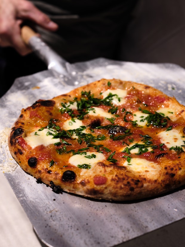 Easy sheet pan Margherita pizza - Simply Delicious