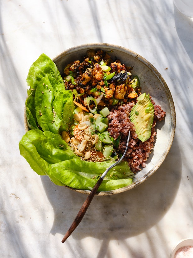 Spicy Tempeh Crumble Bowl