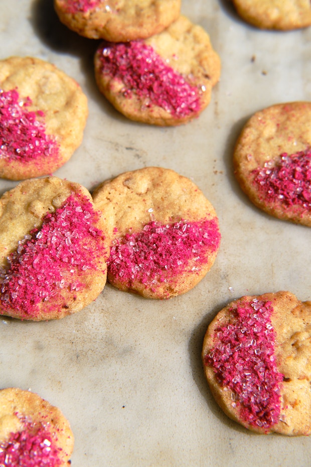 world's best cookies after baking