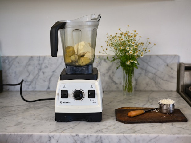 Artichoke Dip Ingredients in a Blender