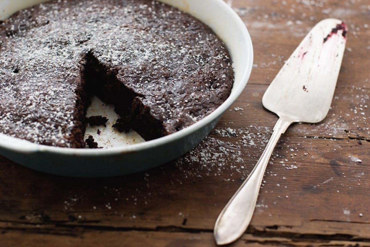 Old-Fashioned Blueberry Cake