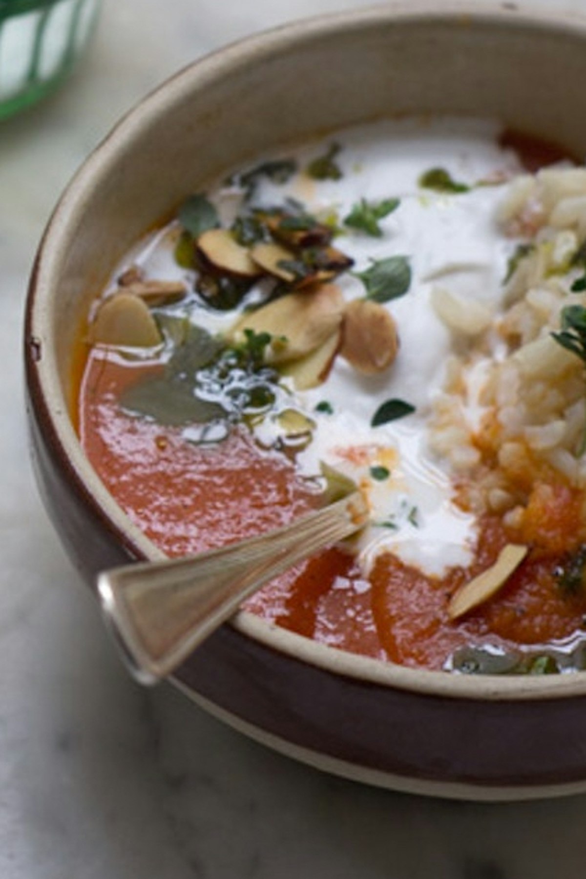 https://images.101cookbooks.com/brothy_tomato_soup_recipe-v.jpg?w=1200&auto=format