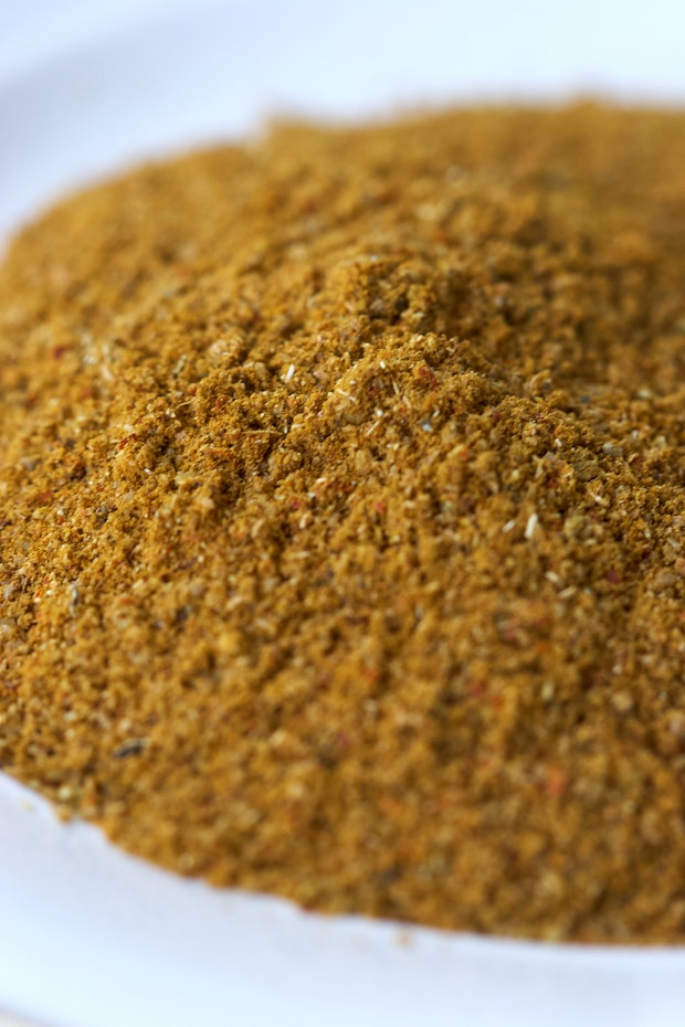 homemade Sri Lankan curry powder