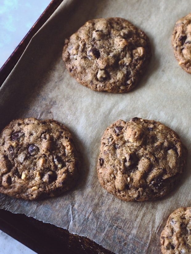 Best Chocolate Chip Cookie Recipe on a Baking Sheet”   border=