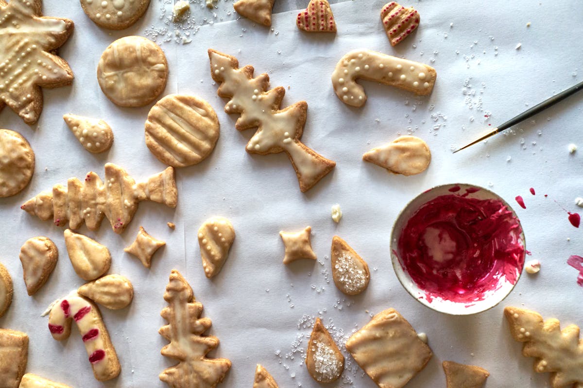 15 Festive Christmas Cookie Recipes