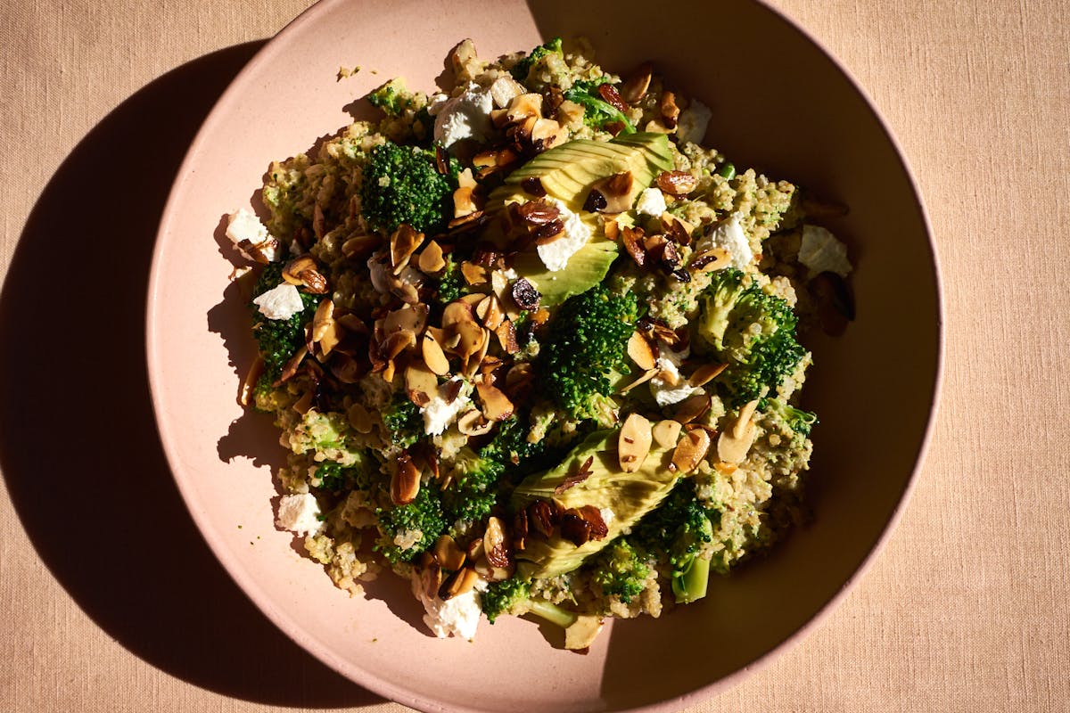 Broccoli + Quinoa Mac and Cheese Recipe - Simply Quinoa