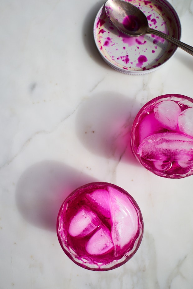 Hot Pink Dragonfruit Shrub Recipe