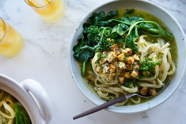 20 Fantastic Noodle Soups to Cook this Winter