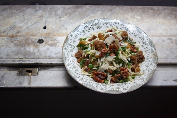green bean slaw in a serving bowl