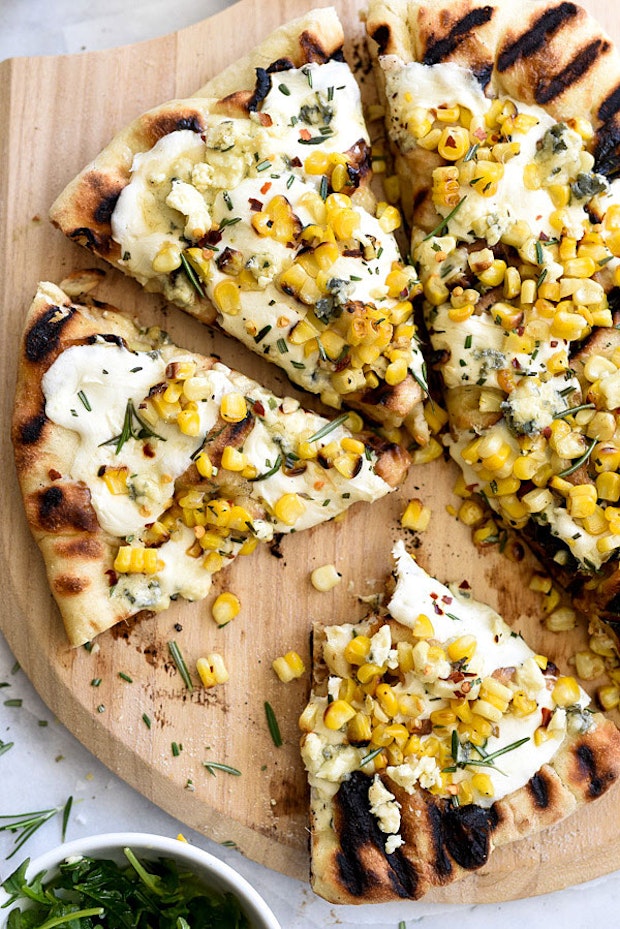 13 Grilled Pizza Ideas for this Weekend