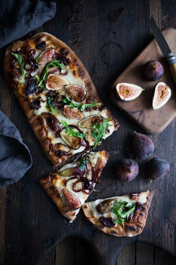 13 Grilled Pizza Ideas for this Weekend