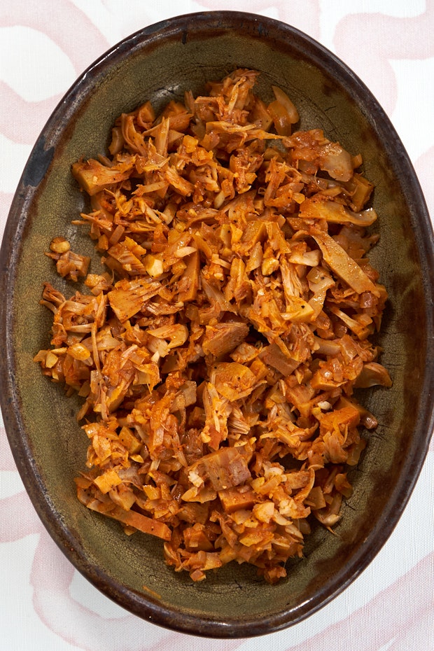 jackfruit carnitas shredded in a bowl
