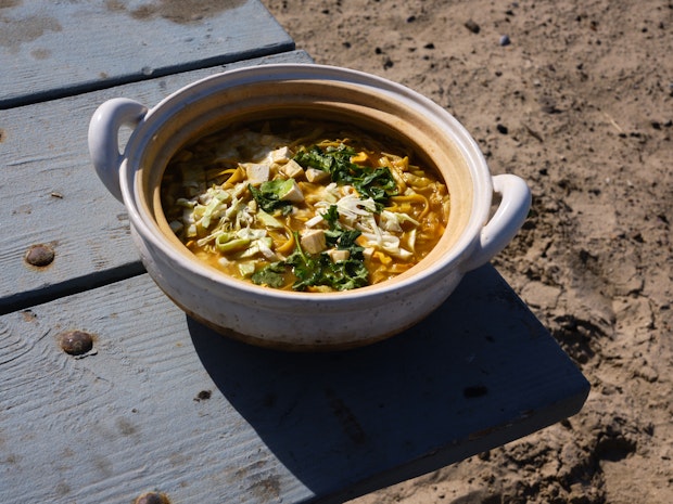 Meal In a Jar: Spicy Coconut Curry Noodles