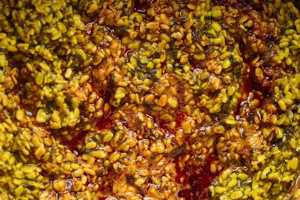 palak daal cooking