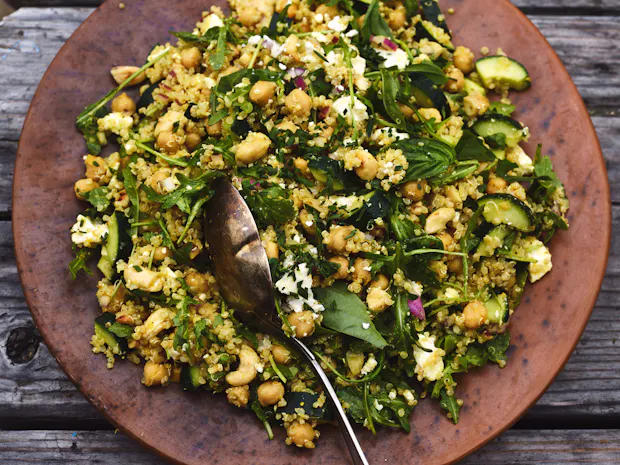 Quinoa Salad with Chickpeas