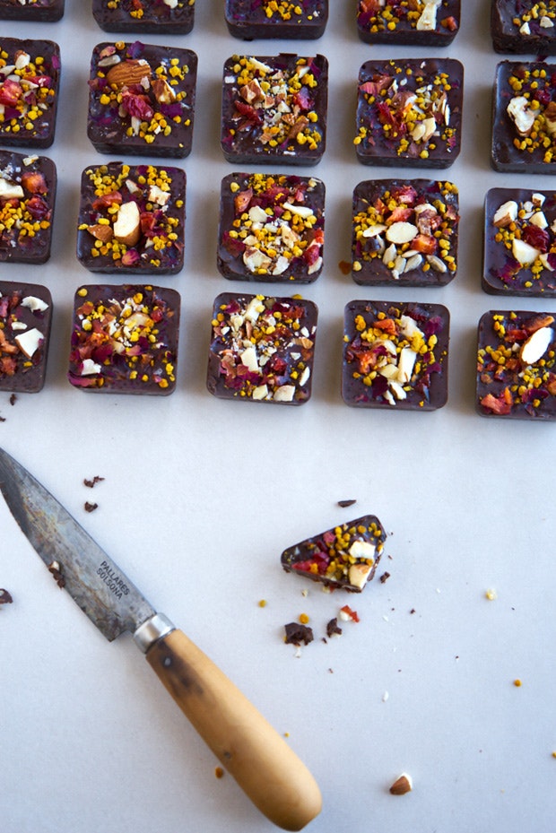 Homemade Chocolate Bars and All the Things You Want in Them