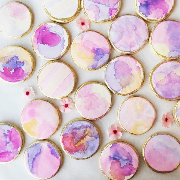 Inspiring Hand-painted Watercolor Cookies