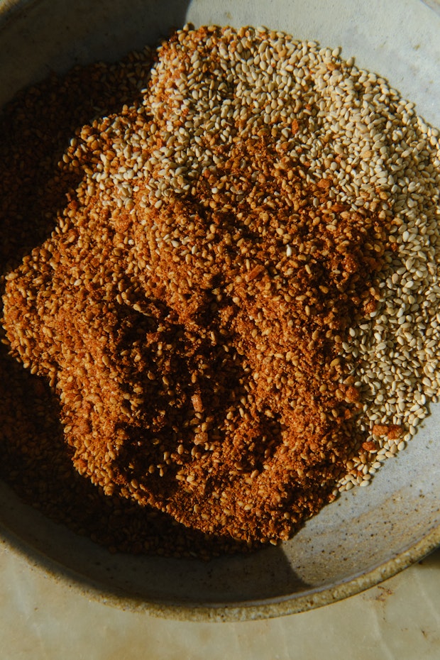 A red gomashio sesame salt made with chile powder, cardamom and other ingredients
