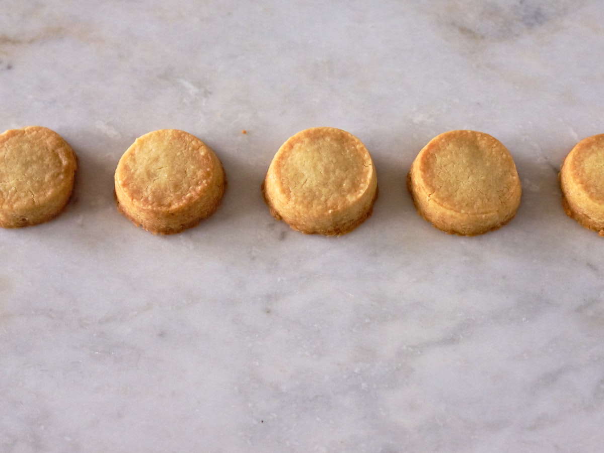 Simple Shortbread Cookies - Two Ways - An Italian in my Kitchen
