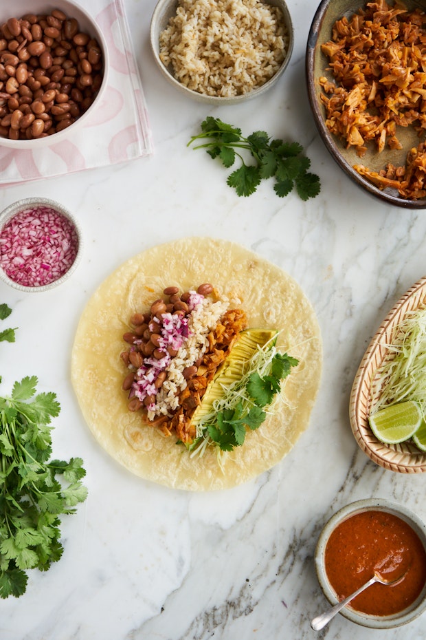 Shredded Jackfruit Burritos (Vegan)