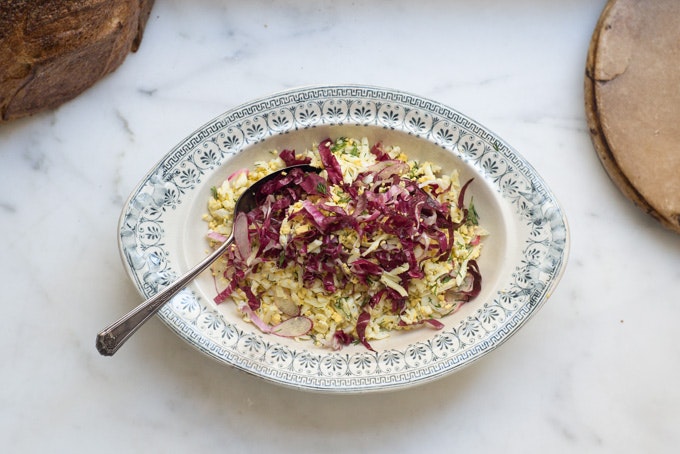 Salad with shredded eggs