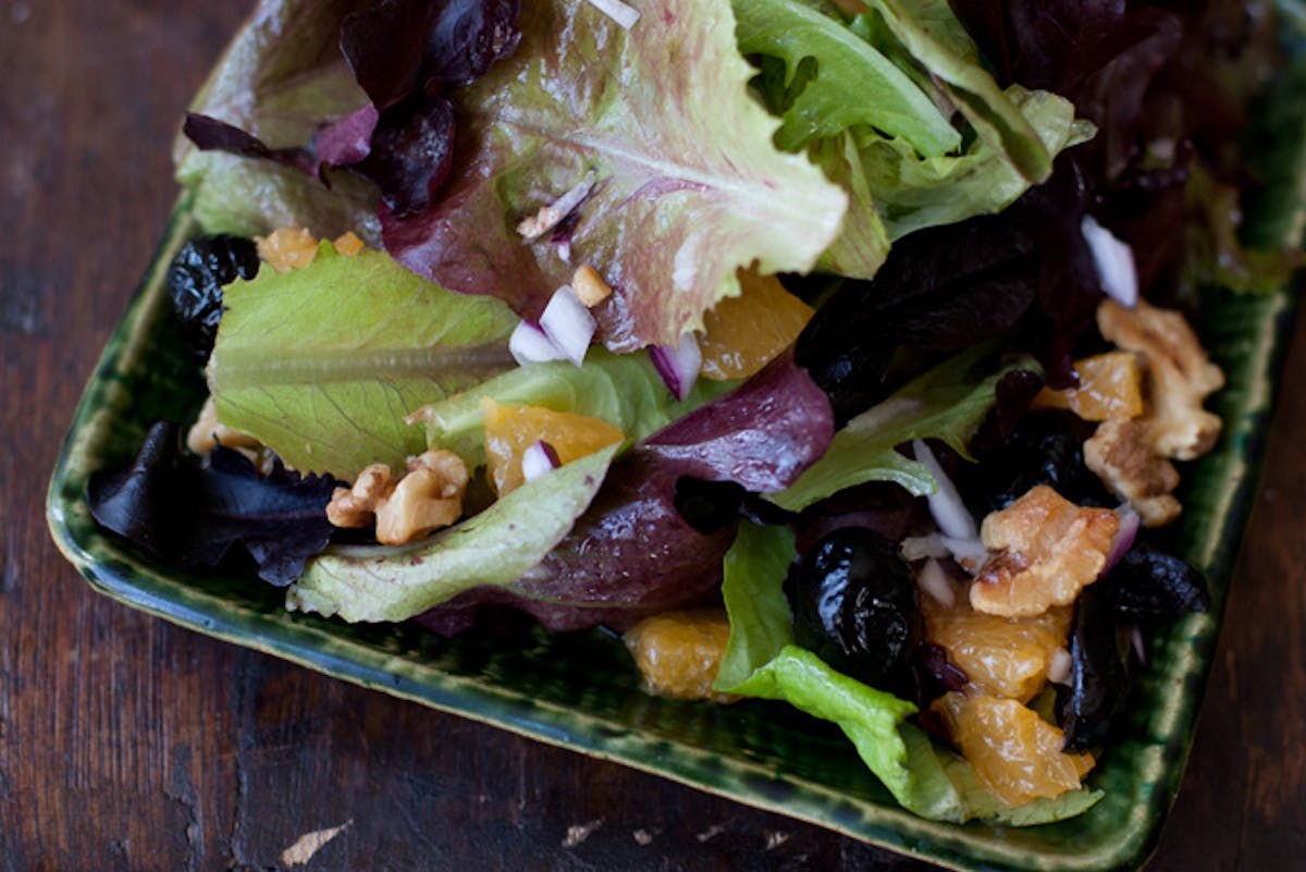 Simple Green Salad Recipe - Kristine's Kitchen