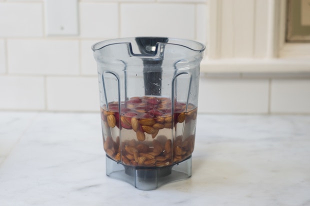 Homemade Strawberry Almond Milk Recipe