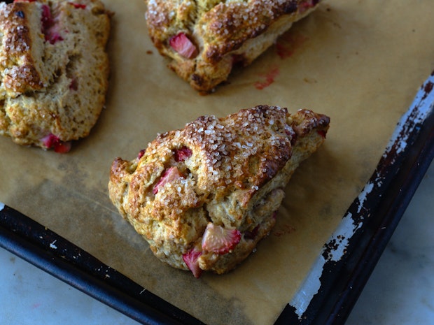 strawberry scones on a baking sheet