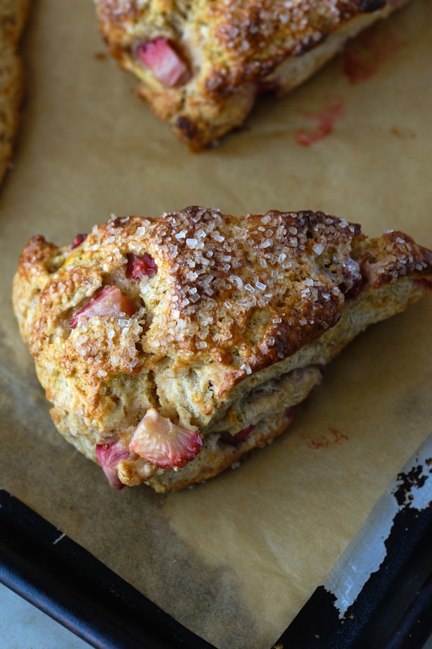 strawberry scones on a baking sheet