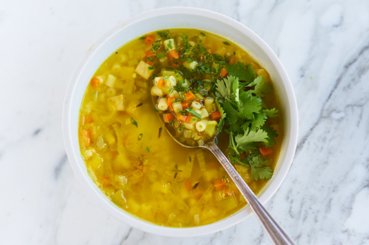 Vegetable Soup Recipe – Homemade Vegetable Soup — Eatwell101