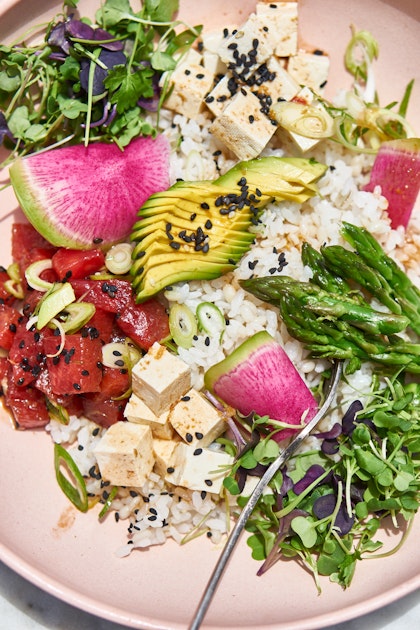 How to Make a Great Vegetarian Poke Bowl